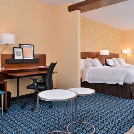 Fairfield Inn & Suites By Marriott Warrensburg Buitenkant foto