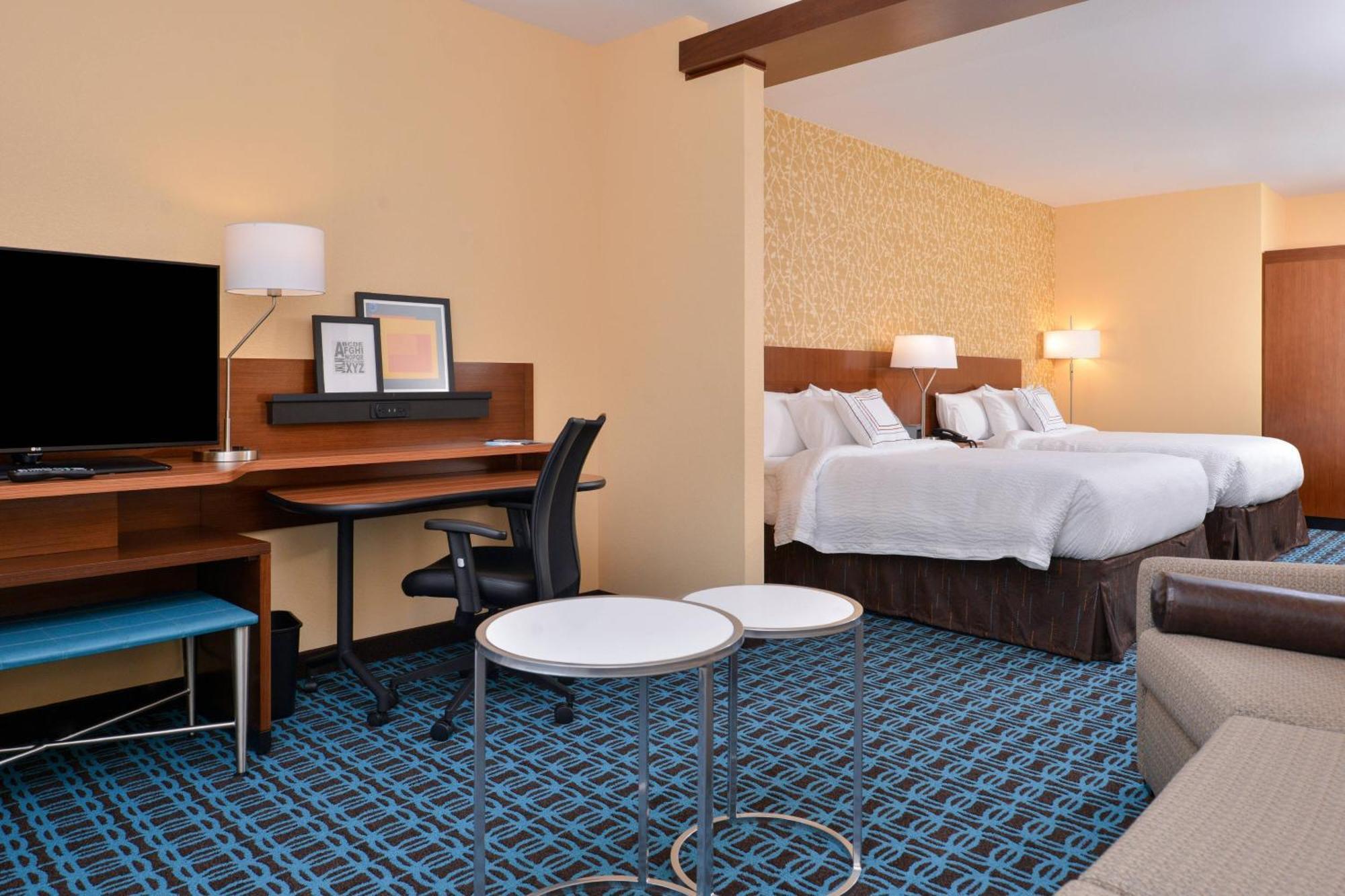 Fairfield Inn & Suites By Marriott Warrensburg Buitenkant foto